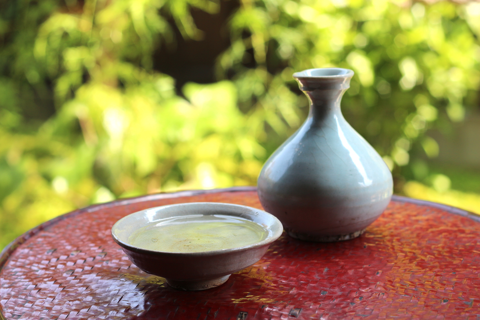 酒器 李朝白磁徳利・平盃・丸盆 | 古裂會 (こぎれかい) 酒器 李朝白磁徳利・平盃・丸盆 | 古裂會 (こぎれかい)