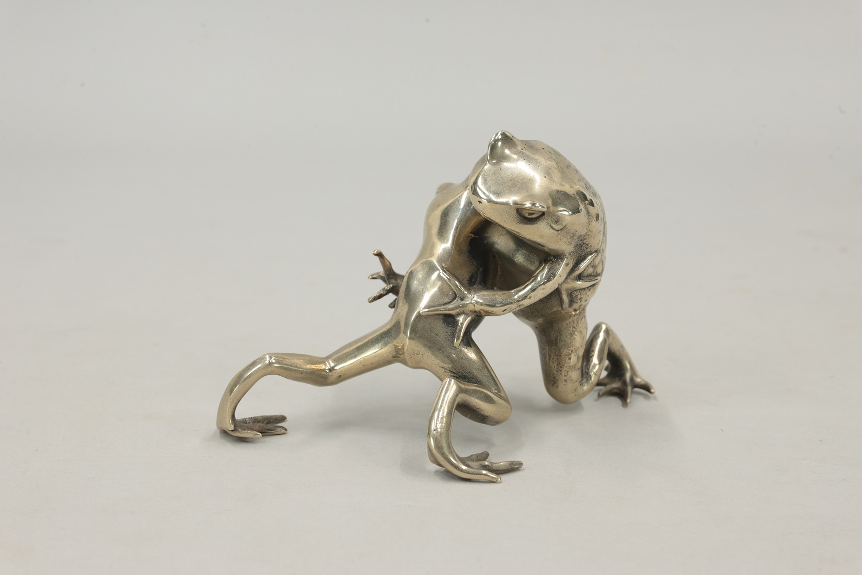 大島如雲 銀蛙相撲 | 古裂會 (こぎれかい)