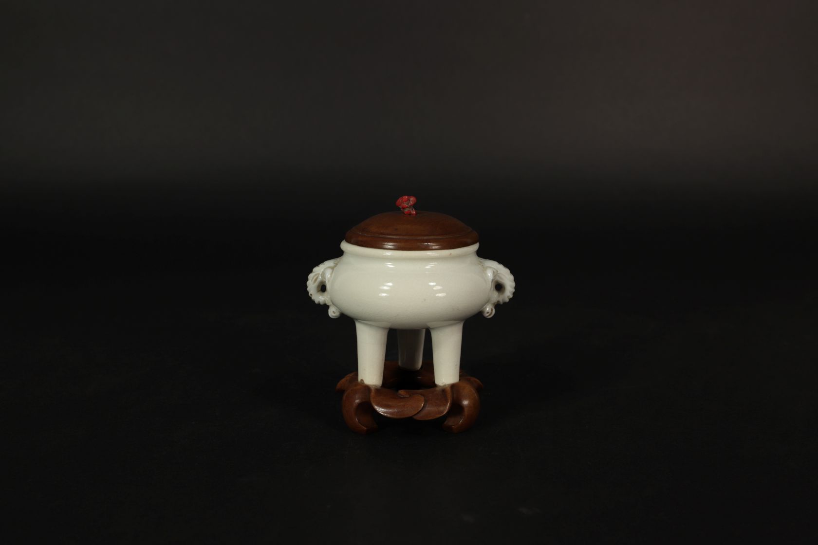 茶道具　陶磁器　二重の塔　塔香炉　在銘　共箱　C　6119 茶道具 陶磁器 二重の塔 塔香炉 在銘 共箱 C 6119